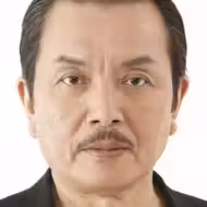 手塚秀彰