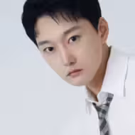 李卓扬