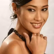 อินทิรา เจริญปุระ (อินทิรา เจริญปุระ)