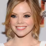 Dreama Walker
