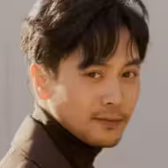 杨轶